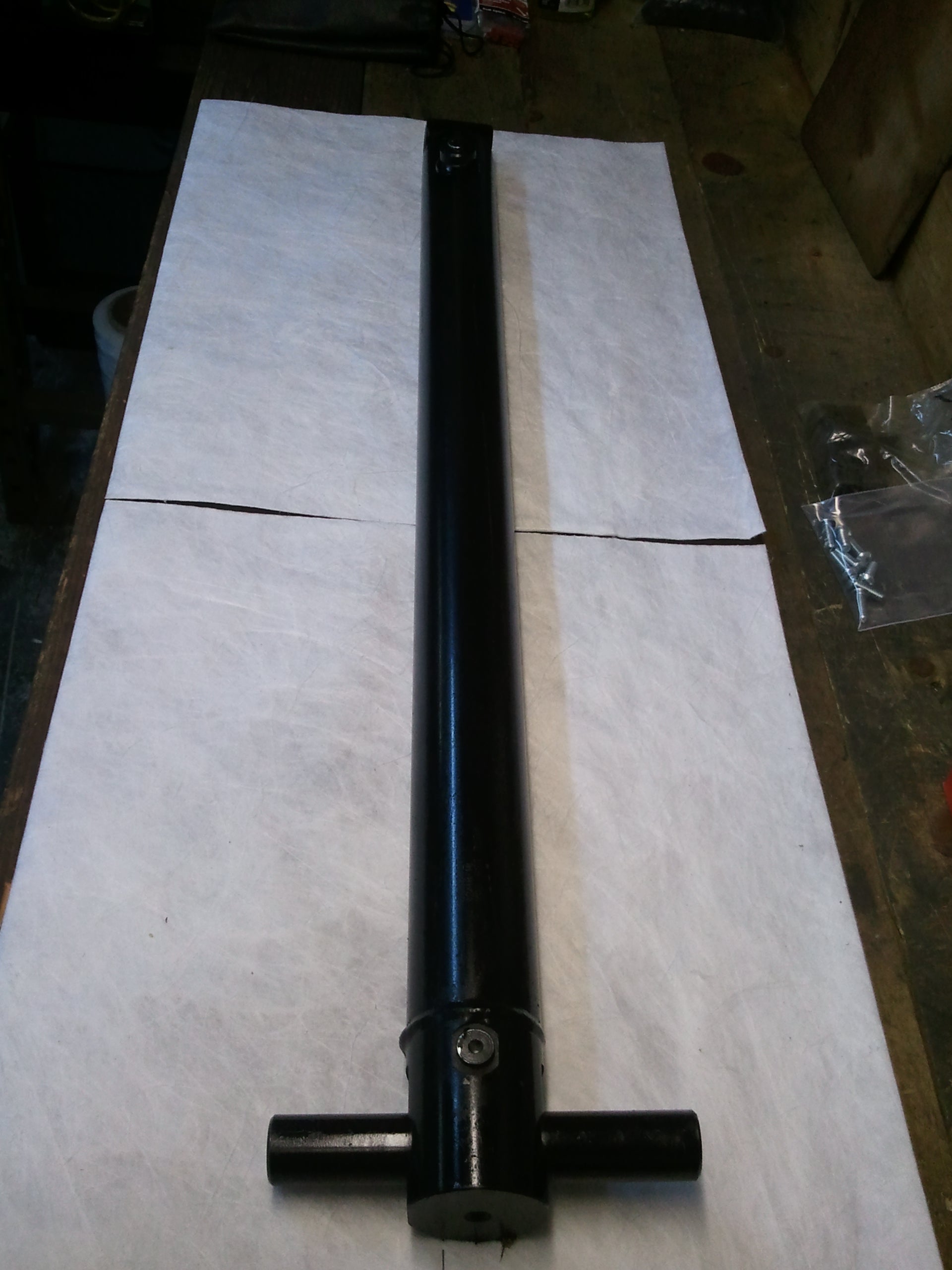 SEA309 Triple Cylinder SeaLegs Pontoon Lift